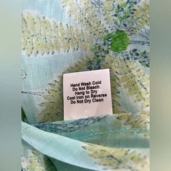 Bella Tu Elegant Floral Long Sleeve Dress in Blue and Green - Picture 9 of 10